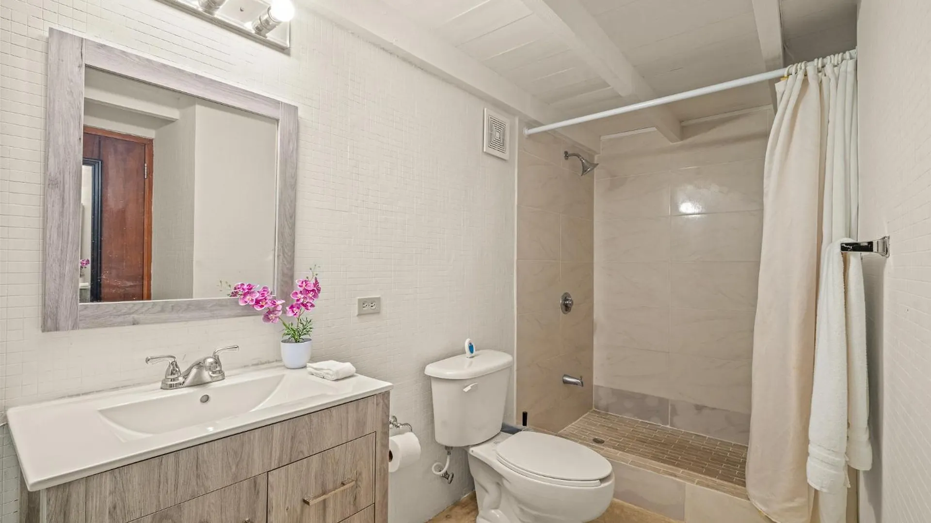 산후안 Opal Penthouse With Balcony 아파트