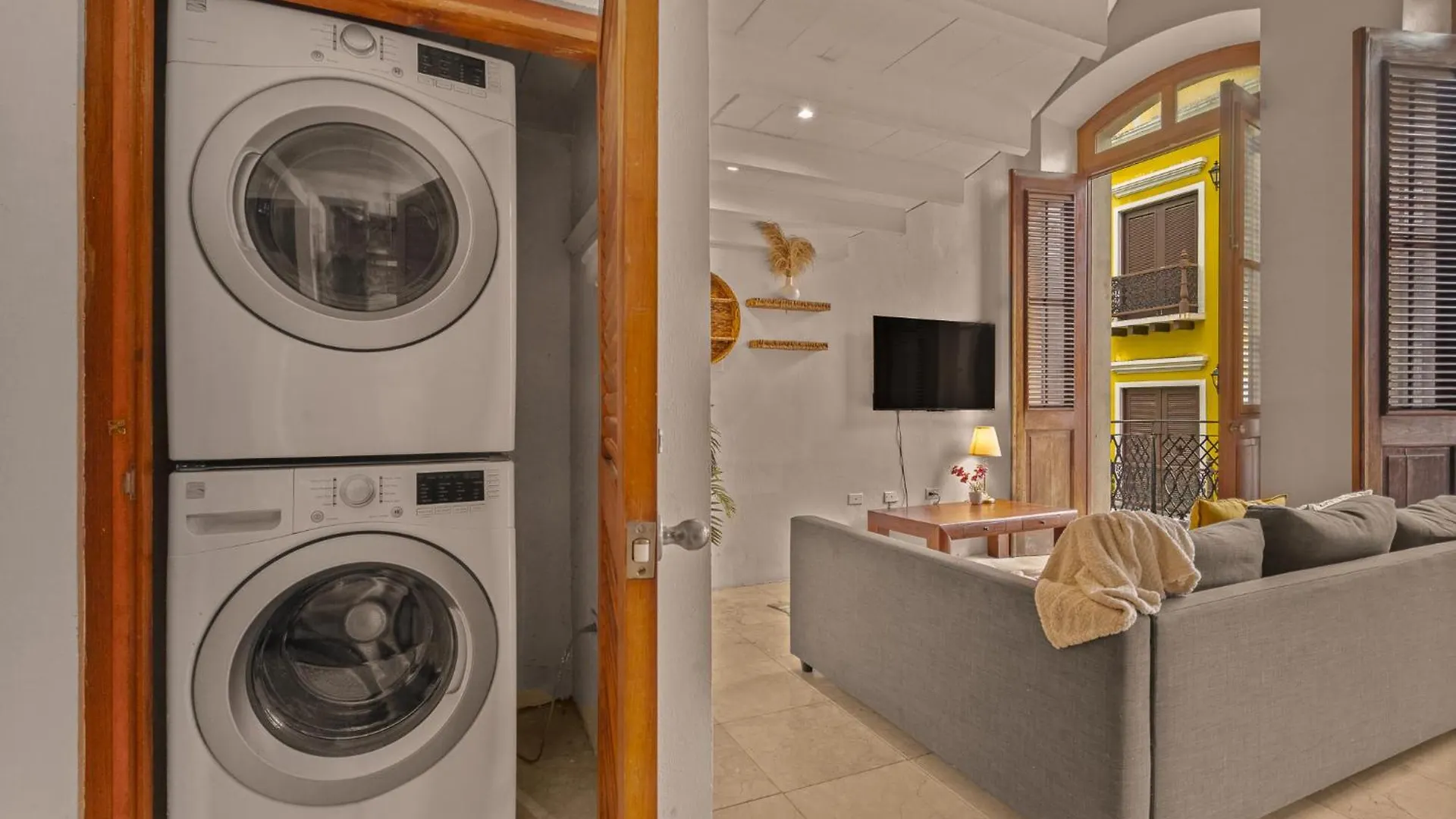 산후안 Opal Penthouse With Balcony 아파트 0*,  푸에르토리코